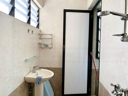 Blk 212 Serangoon Avenue 4 (Serangoon), HDB 5 Rooms #424893351